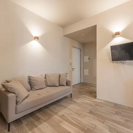 The Bright Nest Apartment