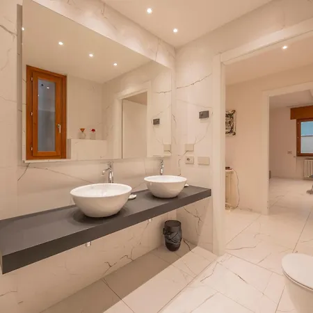 Apartment The Bright Nest Verona